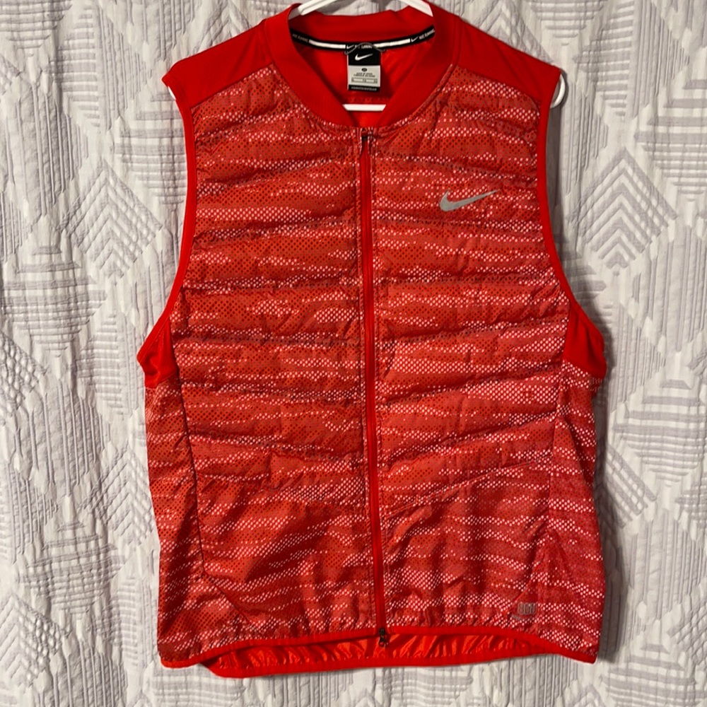 Men’s Nike red running vest reflective size XL